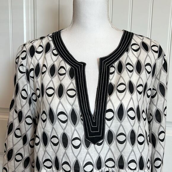 Lily Stanhope Woman Linen Tunic Plus Size 1X  Geometric Black Cream Classy Top - Picture 2 of 15